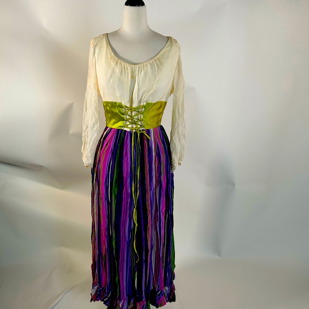 Lot of 3 pieces being sold “as found” at auction